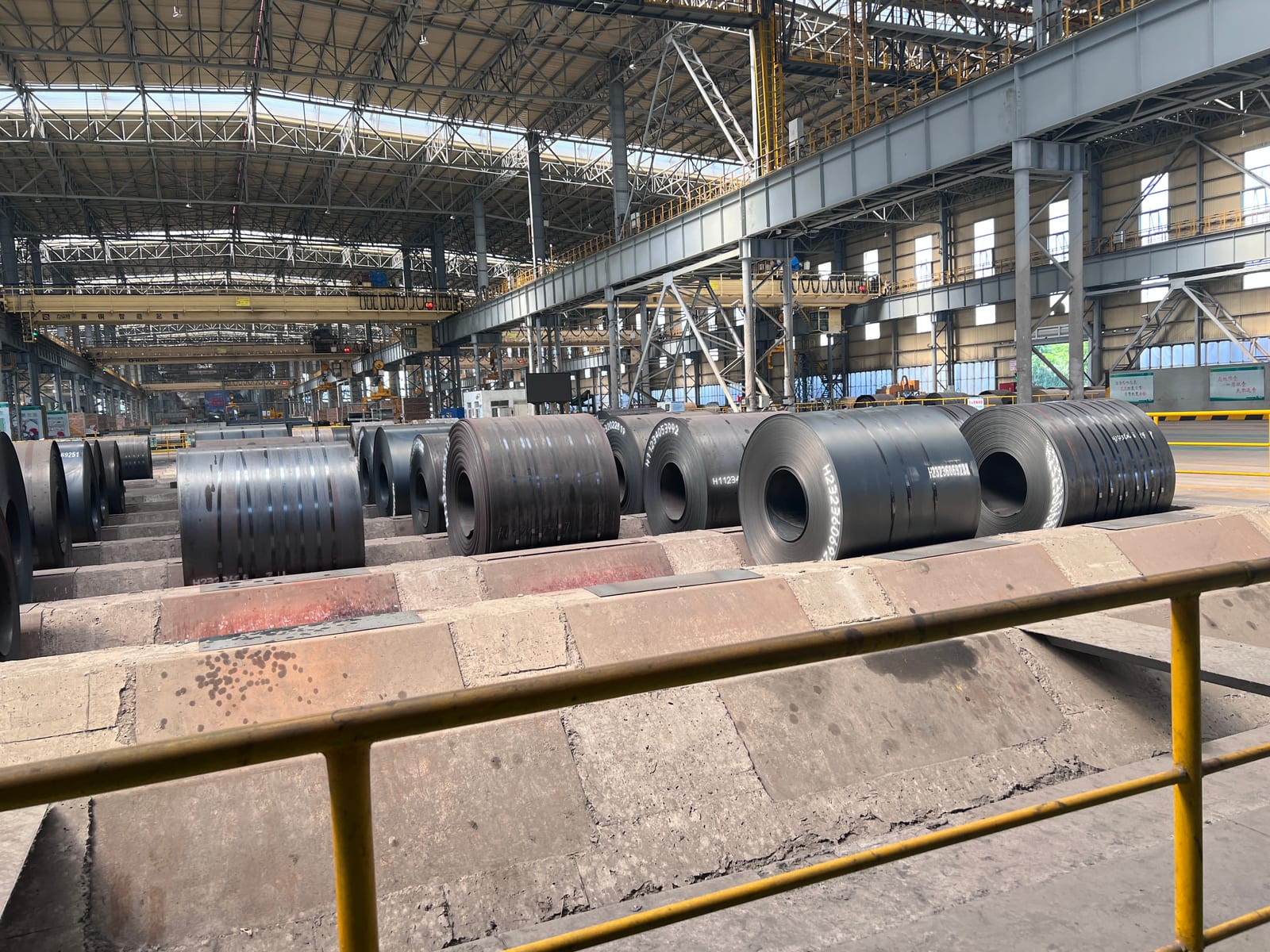 Factory shipping preparation for export lots